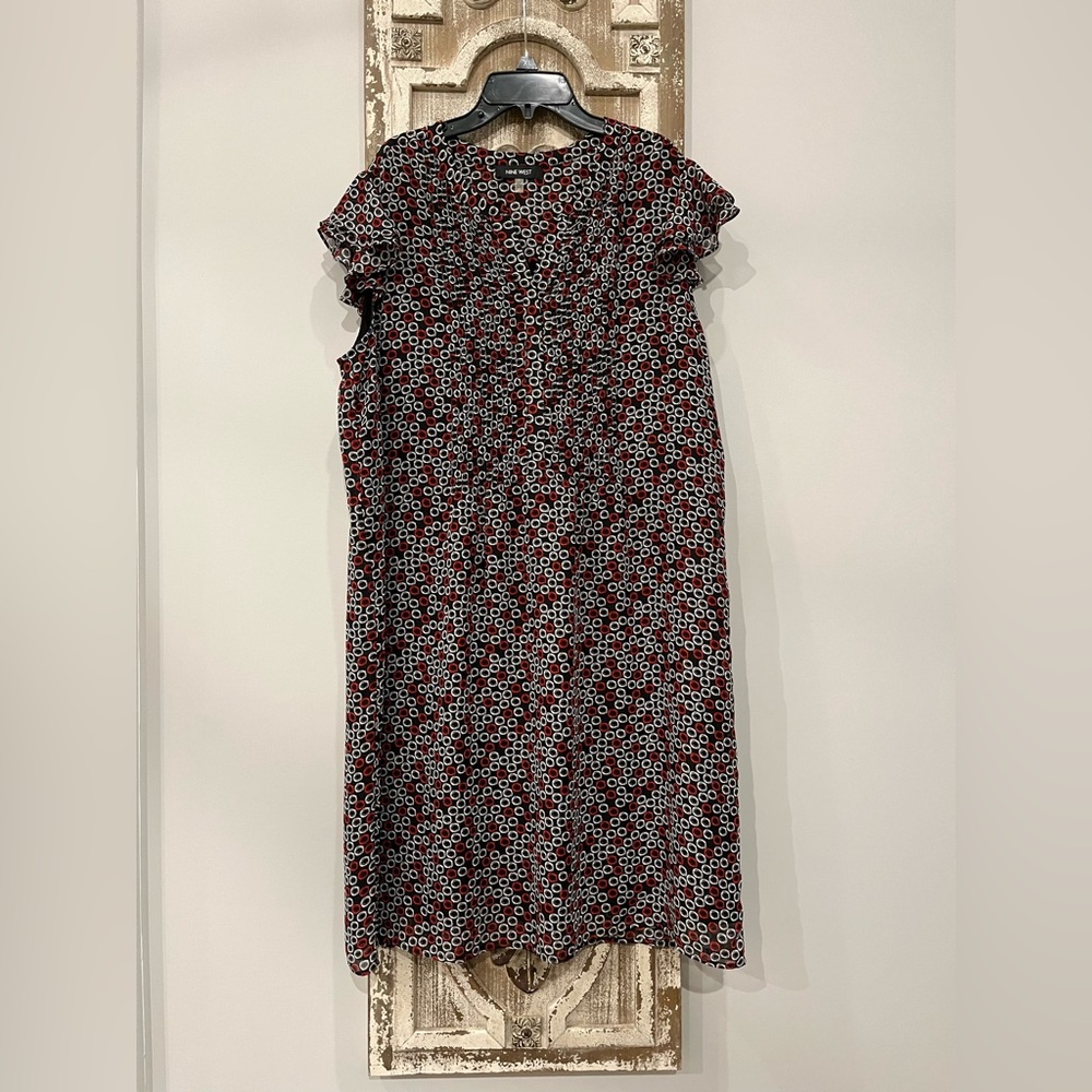 NWOT Women’s NINE WEST Red/Black Flutter Sleeve Abstract Print Dress (16)
